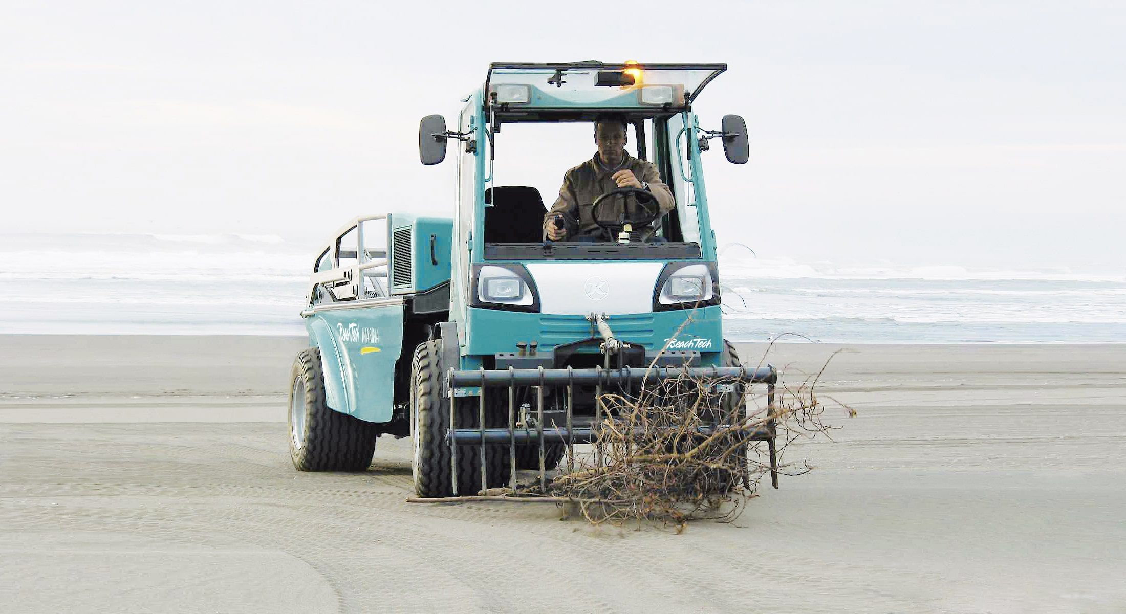 BeachTech Marina mit Grobrechen 