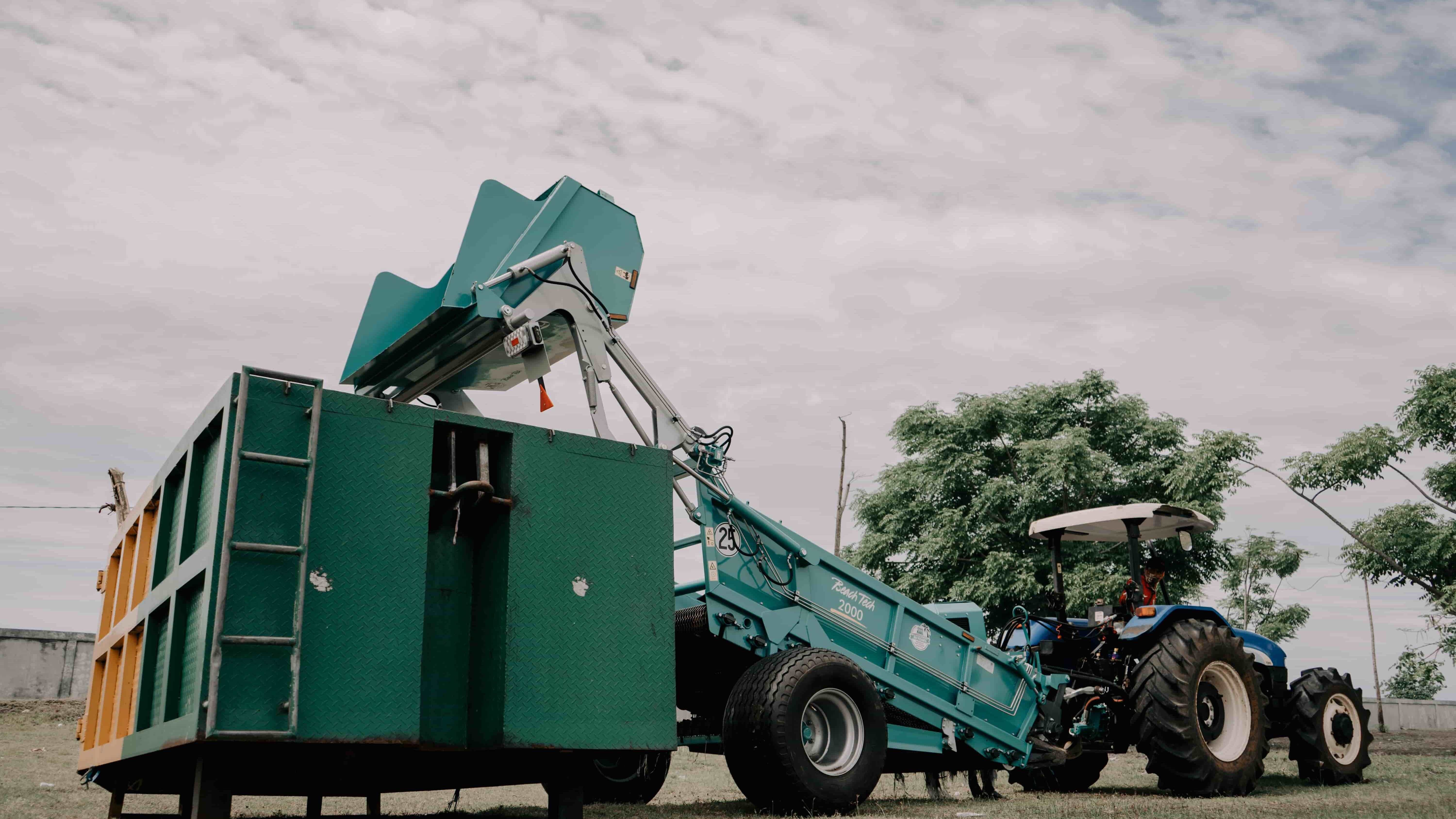 BeachTech: Strandreinigungsaktion auf Bali