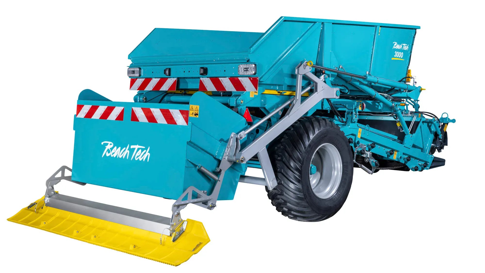 BeachTech 3000 Beach cleaner Gezogener Strandreiniger BeachTech 3000 Hinteransicht im Showroom