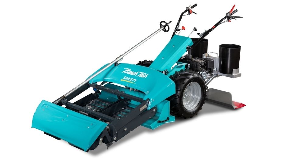 Walk-behind beach cleaner BeachTech Sweepy