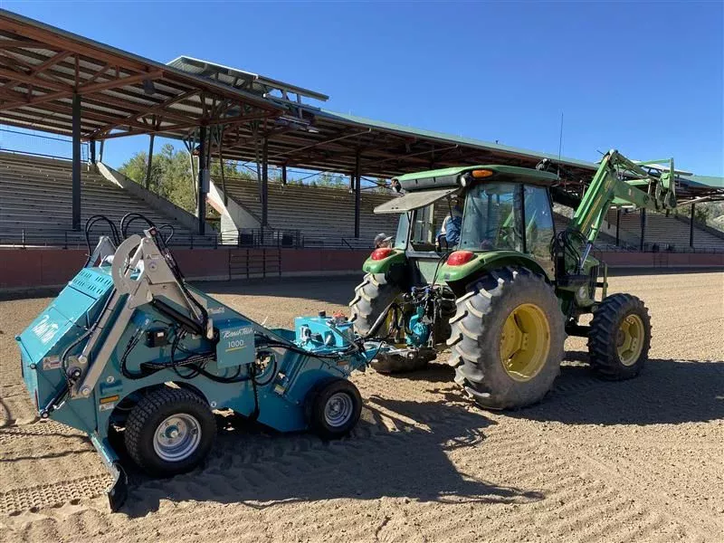 Tractor with trailed beach cleaner BeachTech 1000