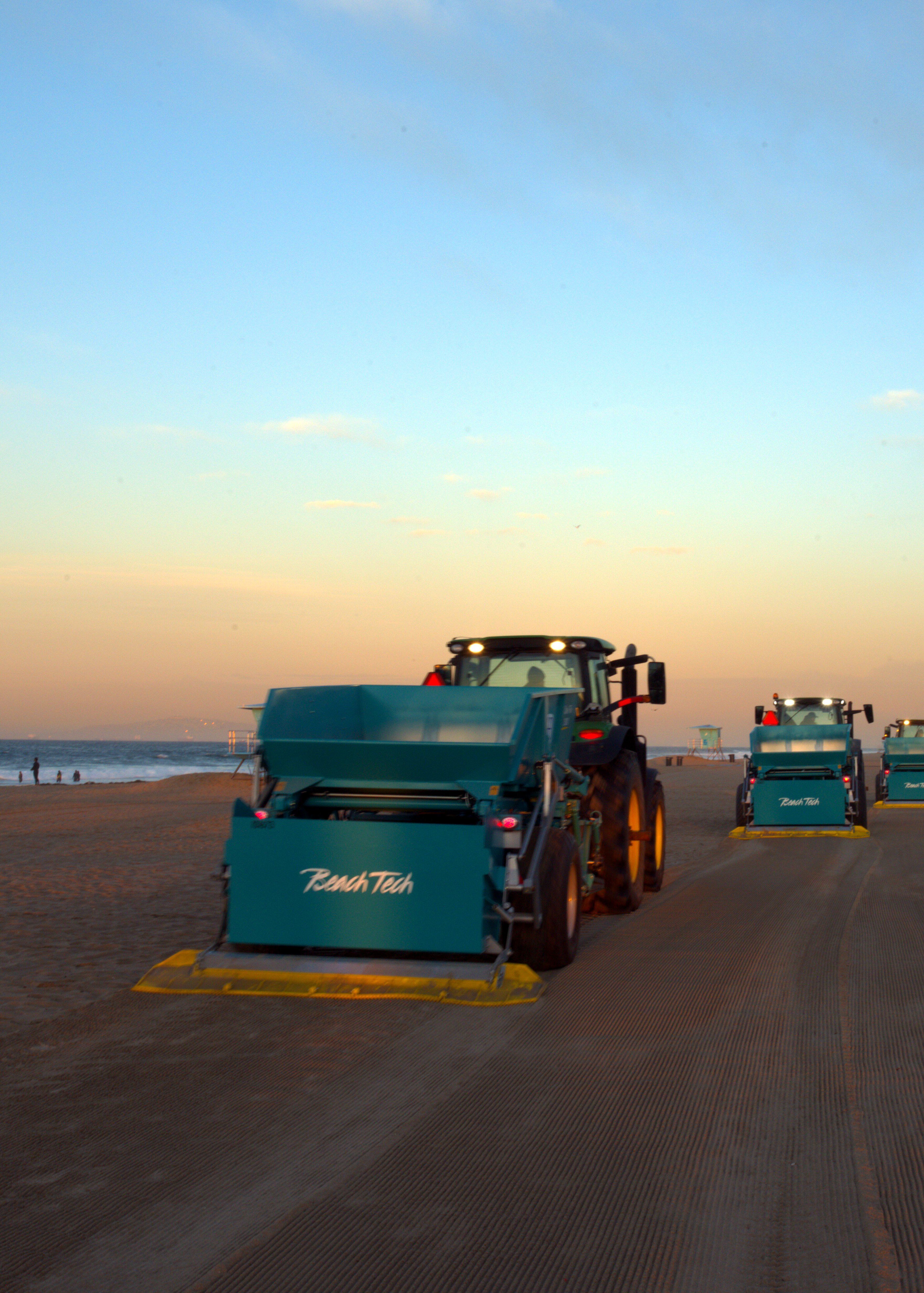 Pulispiaggia tirato BeachTech 3000 Finitura dimostrativa posteriore